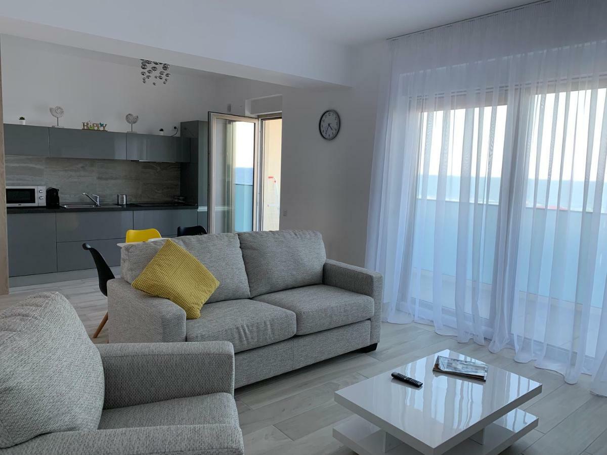 Vela Luxury Sea View Apartments - Marina Surf Năvodari Εξωτερικό φωτογραφία
